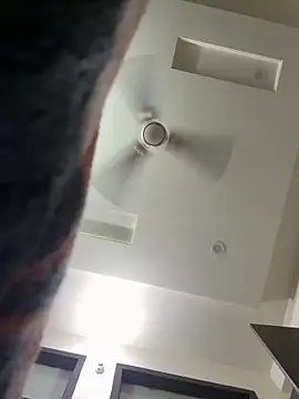 raavigirl live XXX chat