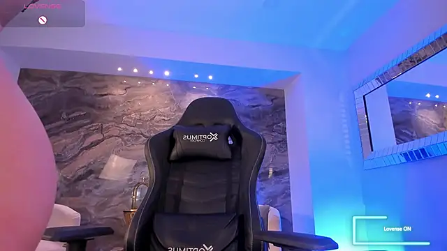 KylaMorrison's Live XXX Chat