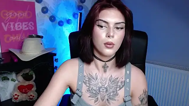 Nova_SIN Chat XXX in diretta