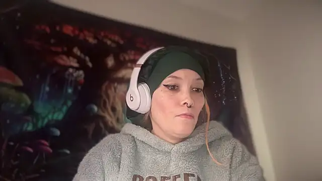 XXX chat uživo modela FRRANNKIE