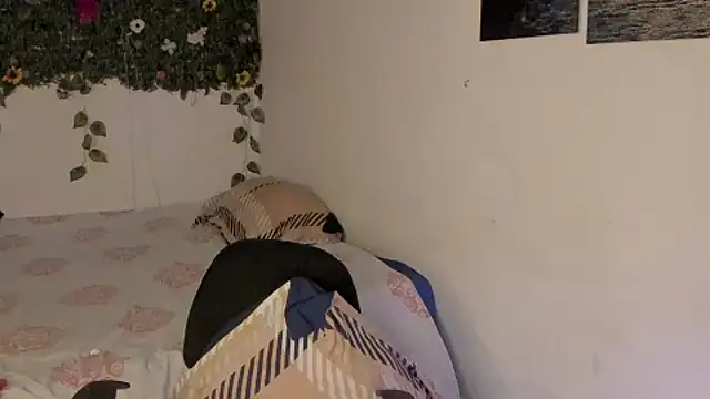 Chat XXX en directo de chloe_kisses