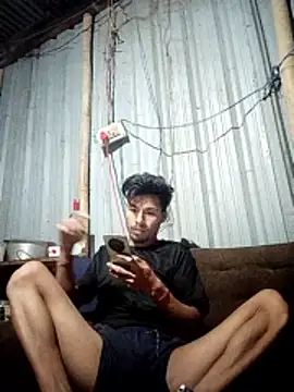 Raj3Un webkamerás műsora