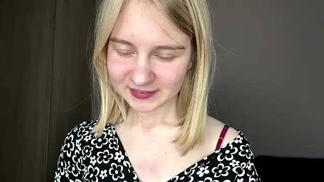 OdelinaFicken Chat XXX live