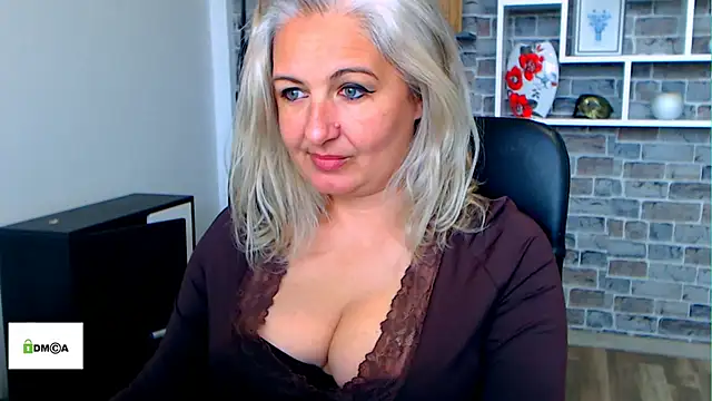 Chat XXX Live angel_devil_milf