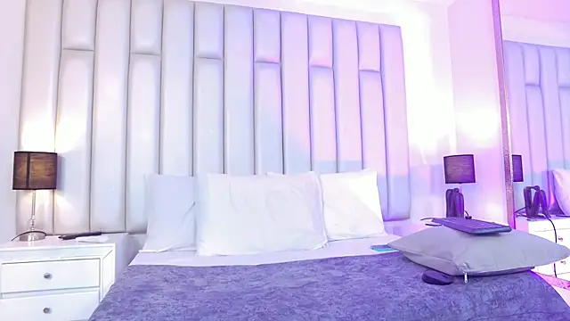 aandreaperez: онлайн-секс-чат