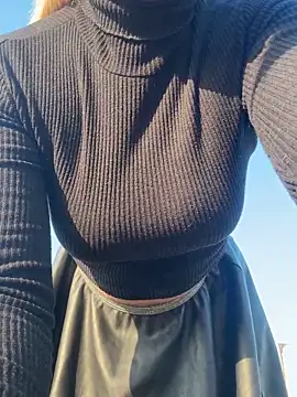 Marina- – Naživo XXX chat