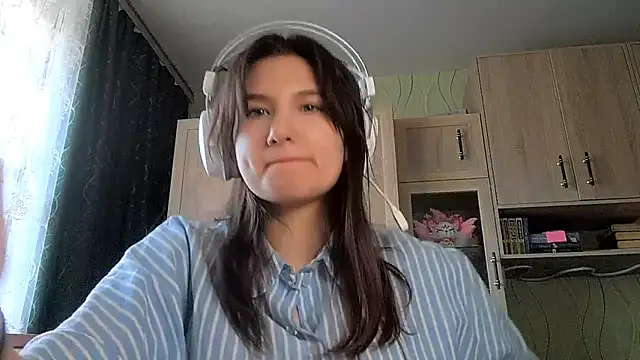 MiryDeni Live XXX-chat