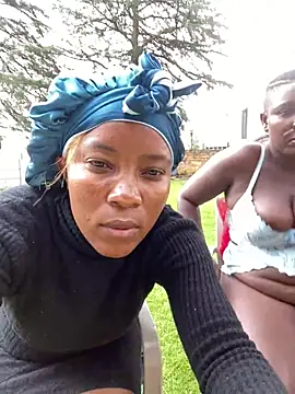 QueenBaexx's Live XXX Chat