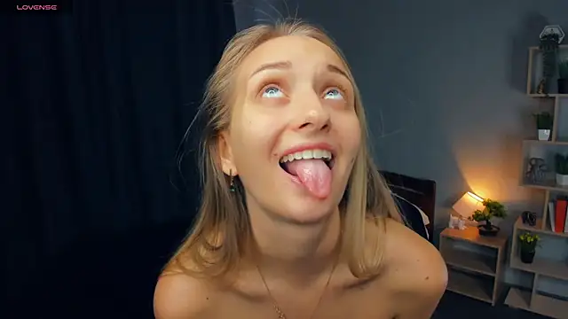 XXX chat uživo modela MikeDreese