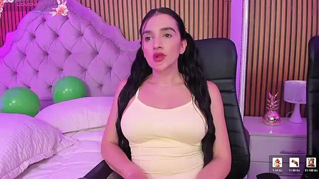 Chat +18 de Violett_hott_ ao vivo