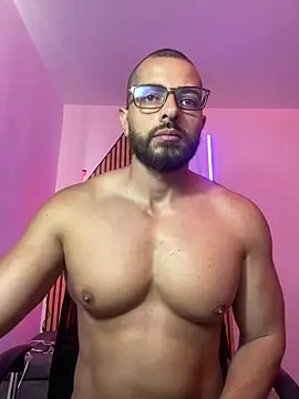 magnumchris Adlı Modelin Web Kamerası Şovu