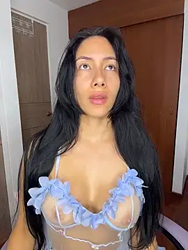 Chat XXX en directo de ArianaReynoldss