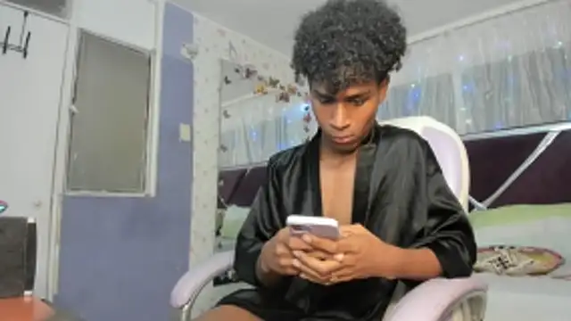 Santy_bigcock_01 Obrolan Langsung XXX