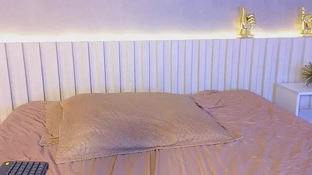 Aida_moreno Chat XXX live