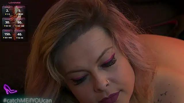 ZoeMesmerize élő XXX-chatje