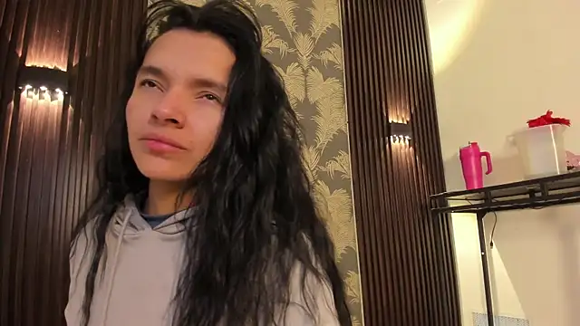 XXX chat uživo modela _shantal_smith