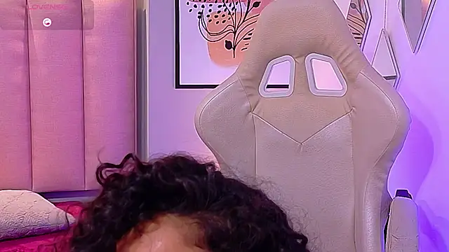 Chat XXX en directo de CamilaLevy