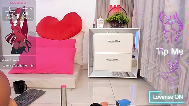 Show de SweetMaddy4 na webcam