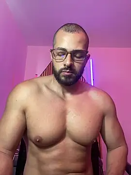 magnumchris Adlı Modelin Web Kamerası Şovu