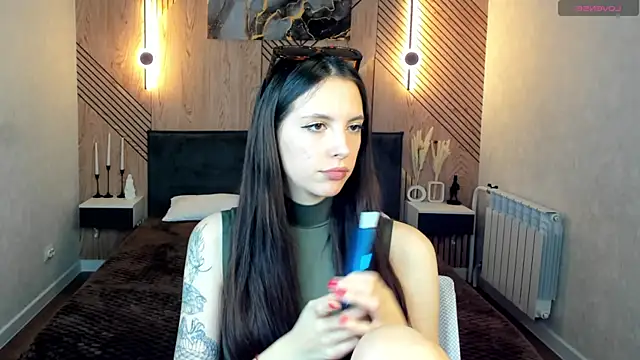 แชท XXX สดของ elise_robbie