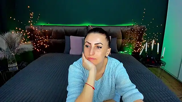 دردشة Rebecca_Diamond الجنسية المباشرة