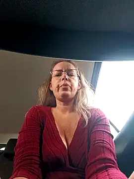 uber_babe's Live XXX Chat