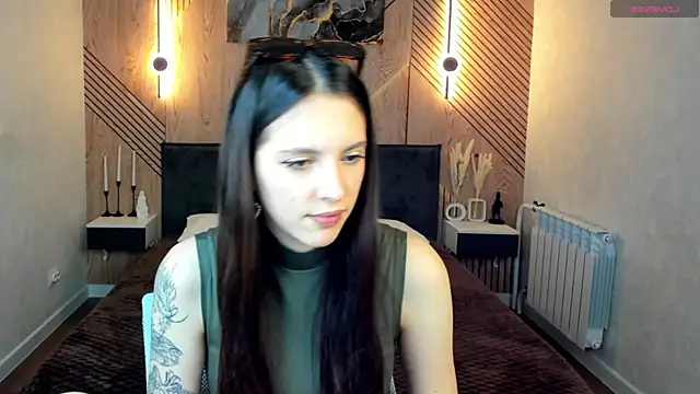 Živý XXX chat elise_robbie