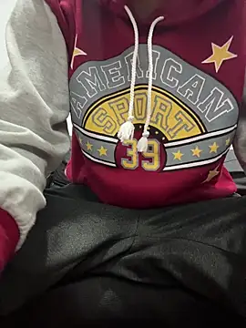 Chat +18 de Davisuarez ao vivo