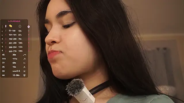 Chat +18 de ShennaBosh ao vivo