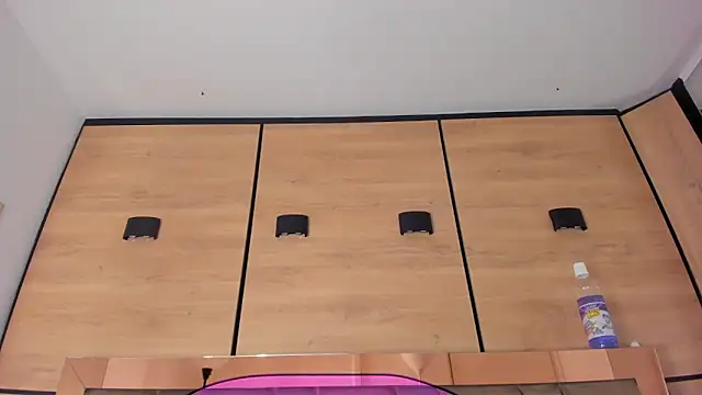 karol_lewissのライブXXXチャット