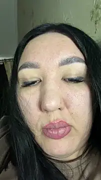 Chat +18 de Naughtbaby_2025 ao vivo