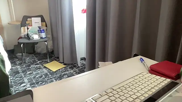 coach-karl's Live XXX Chat