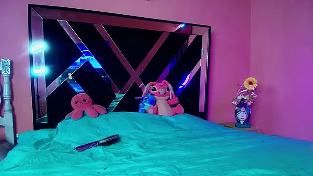 Venus2357 Pertunjukan Webcam