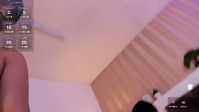 Freckles_InLove 现场XXX聊天