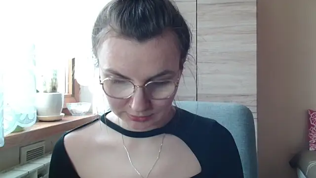 LooveELLYx Chat XXX live