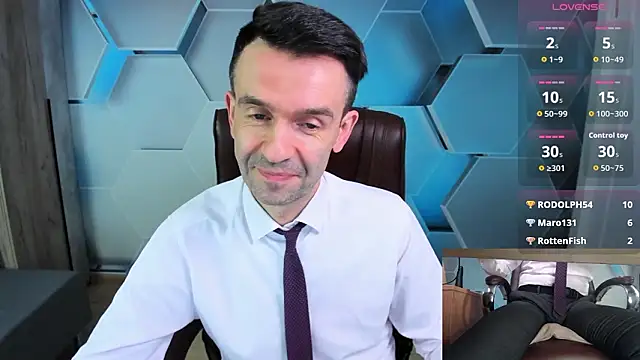 SteveTiger live XXX chat