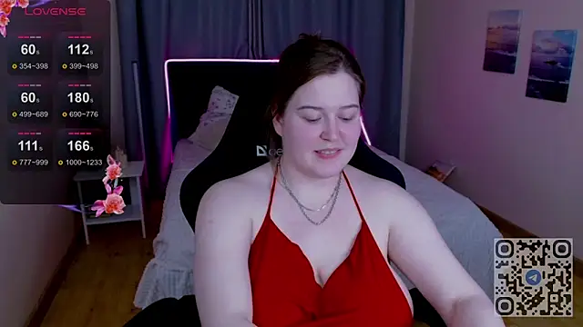 Chatroom XXX en direct de HelenHartt