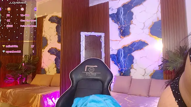 Maile_Tay Live XXX-Chat