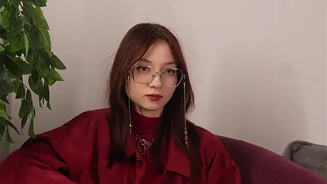 AkikoJost's Live XXX Chat