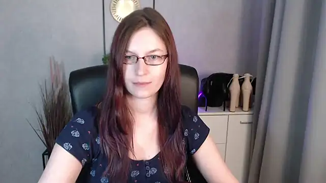 XXX chat uživo modela emmaxDelight