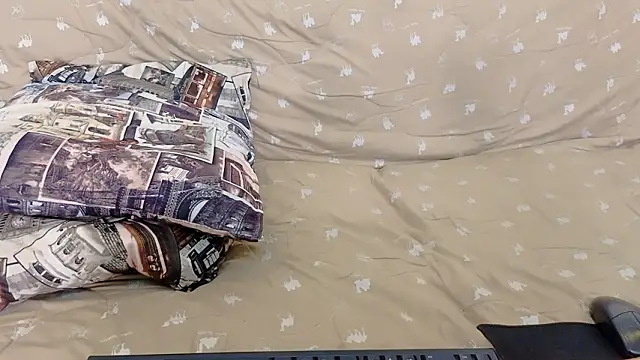 pussygold88 网络视讯表演