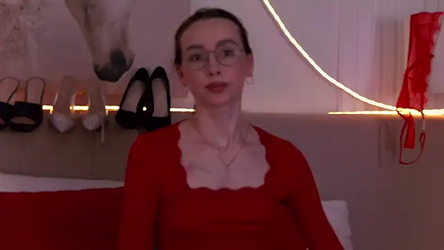 Emily_Simon: απευθείας συνομιλία ΧΧΧ