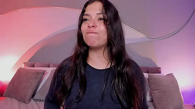 Nicolle_W's Live XXX Chat