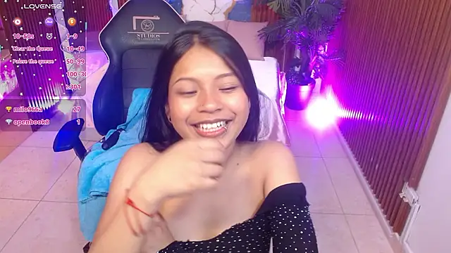 Chat XXX en directo de Maile_Tay