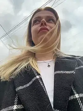 HarrietDart Adlı Modelin Canlı XXX Sohbeti