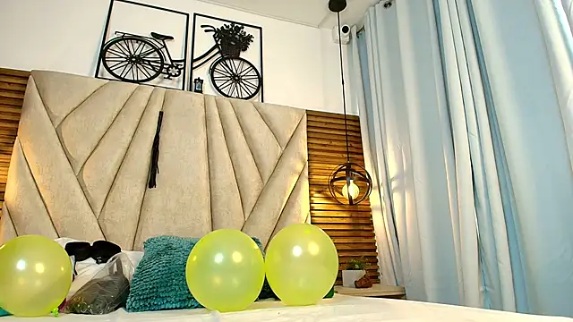 KimberlyFox_t's Live XXX Chat