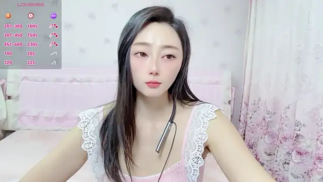 anjila888 Show Webcam