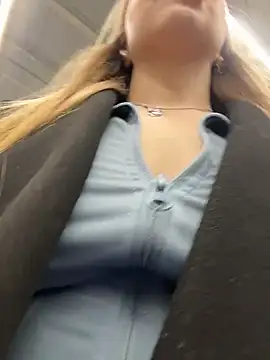 Liza_risky live XXX chat