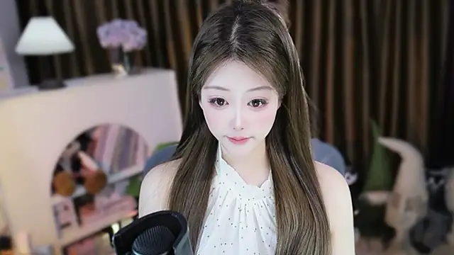 Umi-UmiUmi – Naživo XXX chat