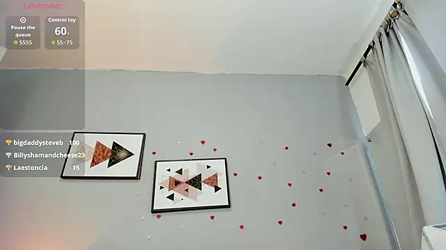 PauleteW10 live XXX chat